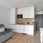 Jasny & Elegancki Apartament Typu Studio Z Tarasem By Renters *