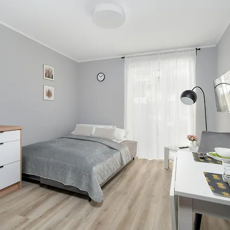 Апартаменты Jasny & Elegancki Apartament Typu Studio Z Tarasem By Renters *
