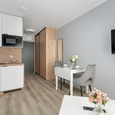 Апартаменты Jasny & Elegancki Apartament Typu Studio Z Tarasem By Renters